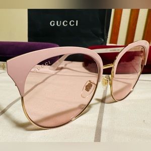GUCCI SUNGLASSES